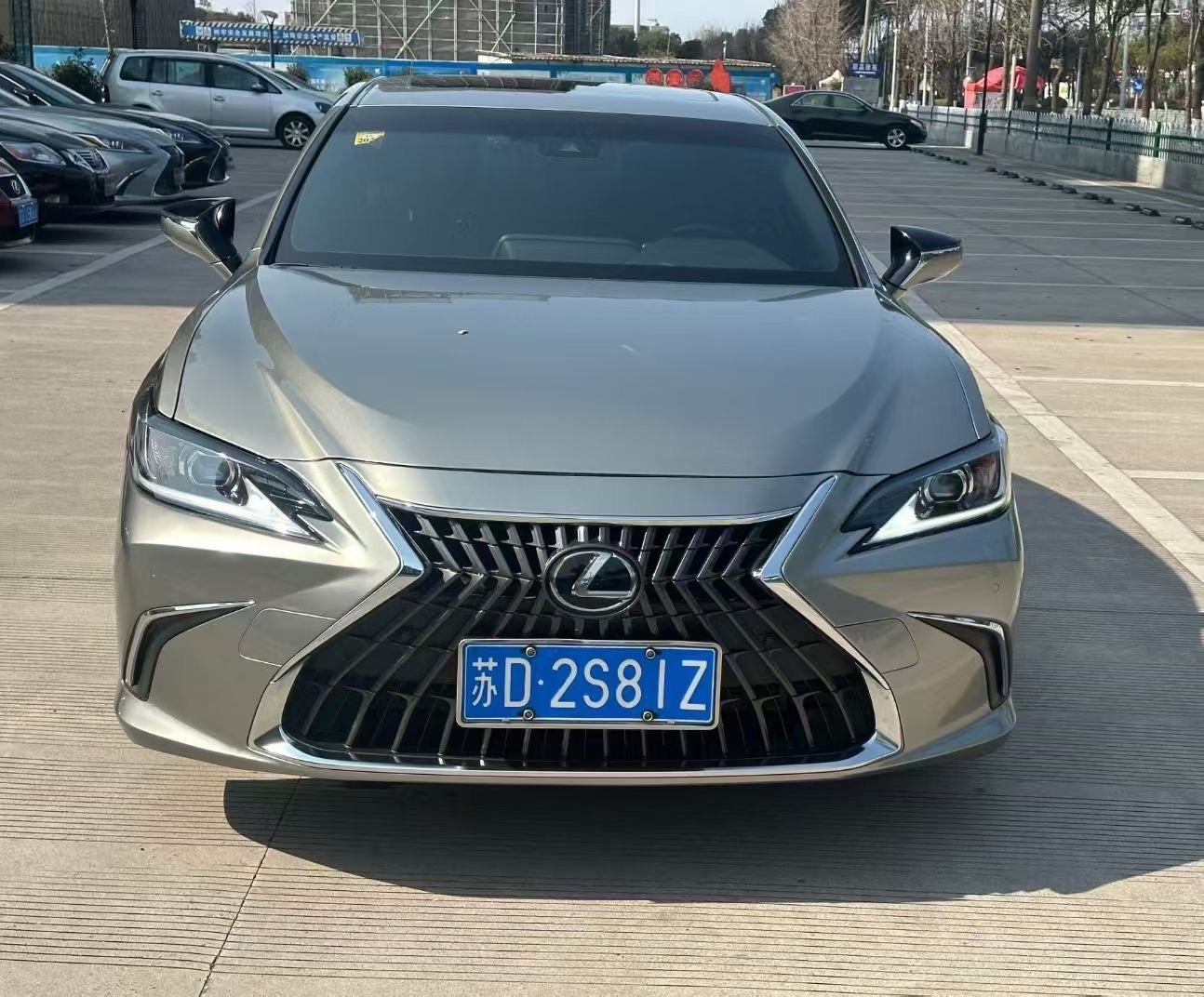 雷克萨斯ES 300h [进口] 2022款 2.5L 自动 臻享版价格0万 
