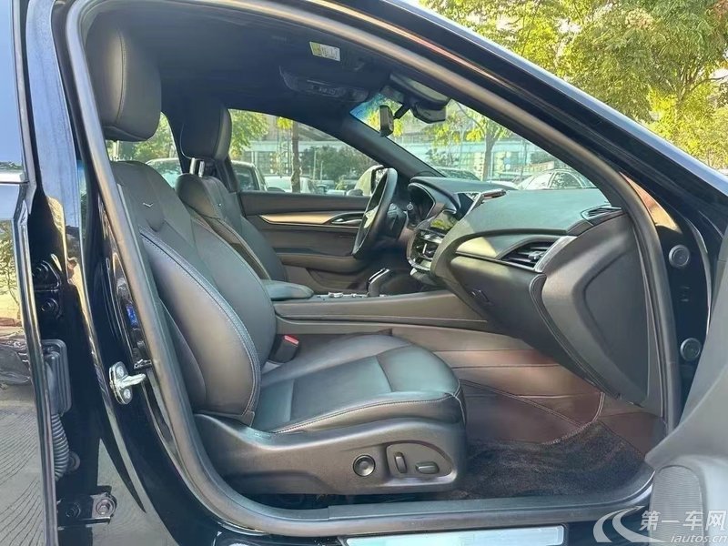 凯迪拉克CT5 2022款 2.0T 自动 28T尊贵型 (国Ⅵ) 