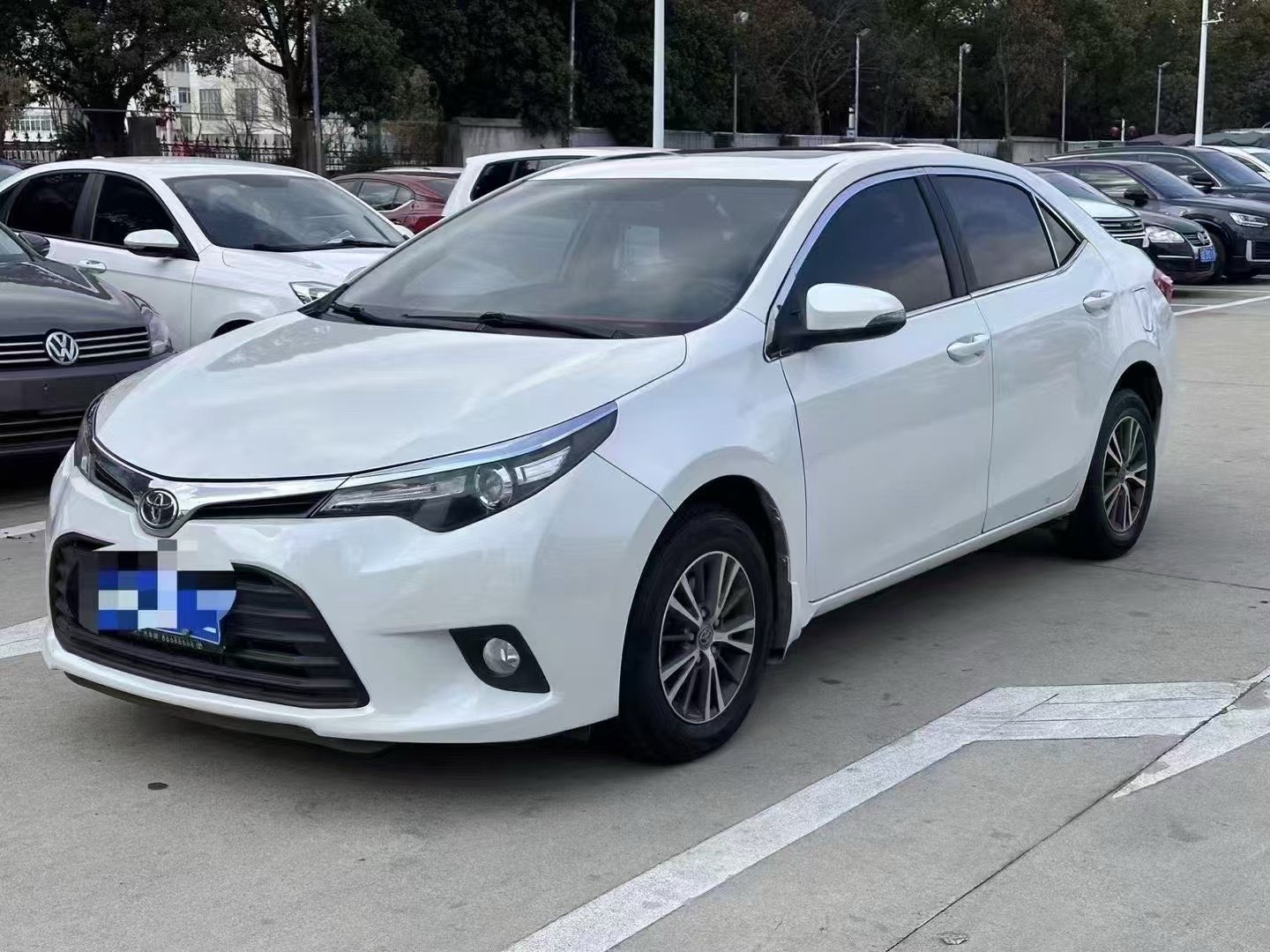 丰田雷凌 2015款 1.6L 自动 G橙色限量版 价格0万