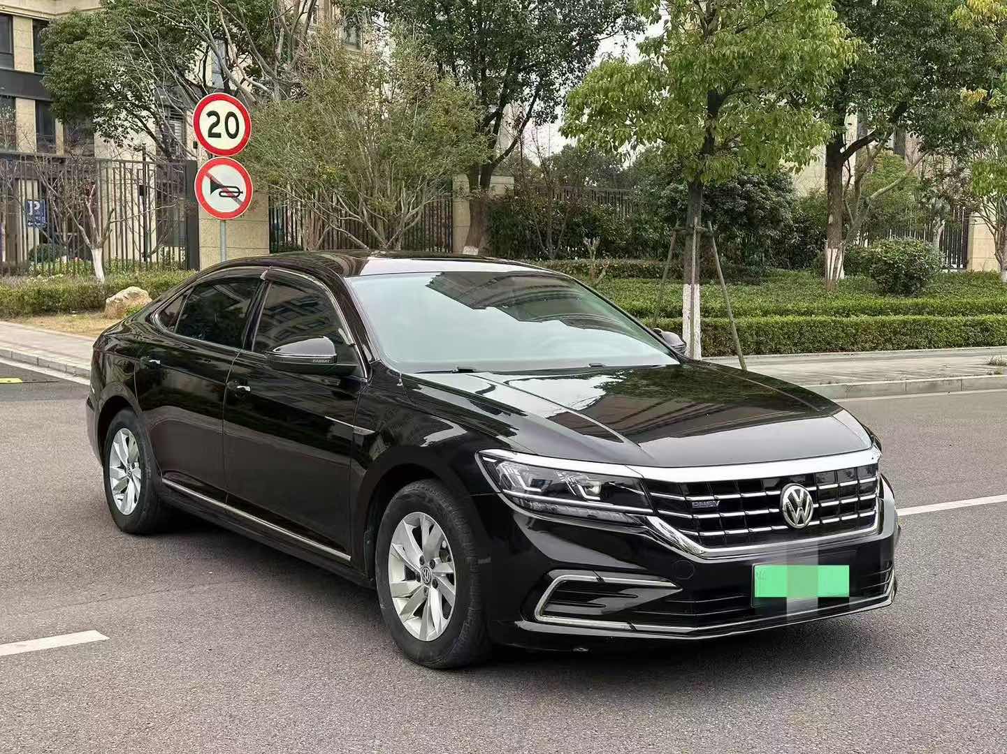 大众帕萨特PHEV 2020款 1.4T 自动 豪华版430PHEV 价格0万 