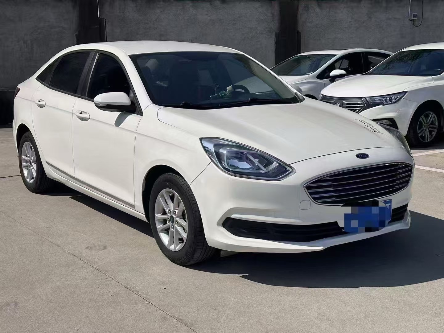 福特福睿斯 2019款 1.5L 自动 改款臻享型 价格0万 