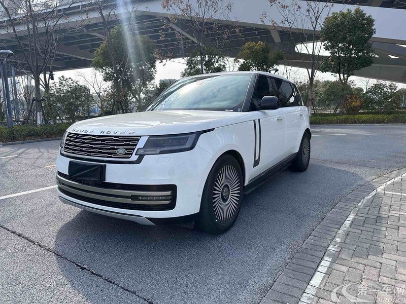 【上海二手路虎揽胜】路虎揽胜 [进口] 2023款 3.0T 自动 四驱 400PS盛世七座加长版