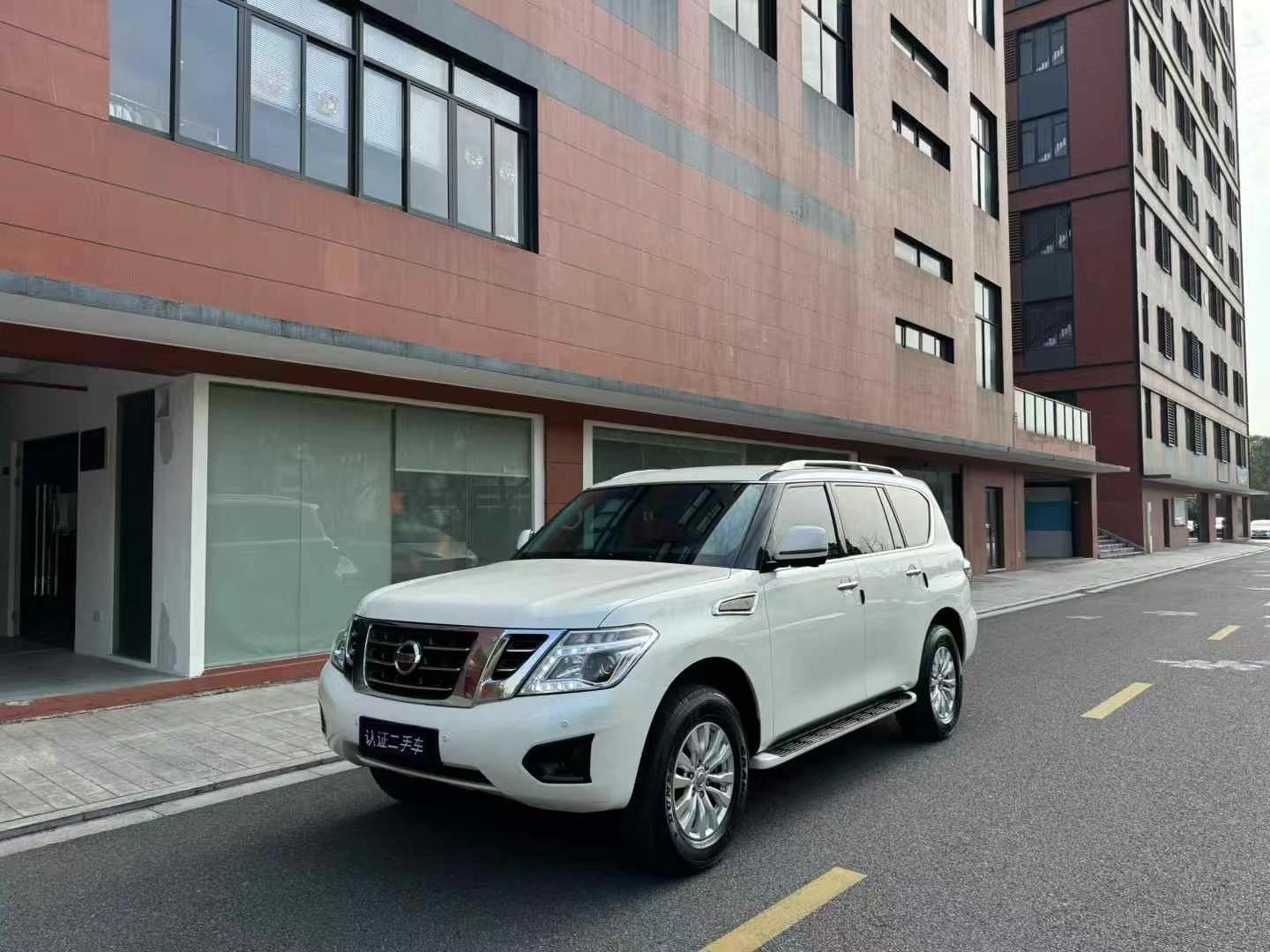 日产途乐 [进口] 2018款 4.8L 自动 四驱 天窗中东版平行进口价格0万