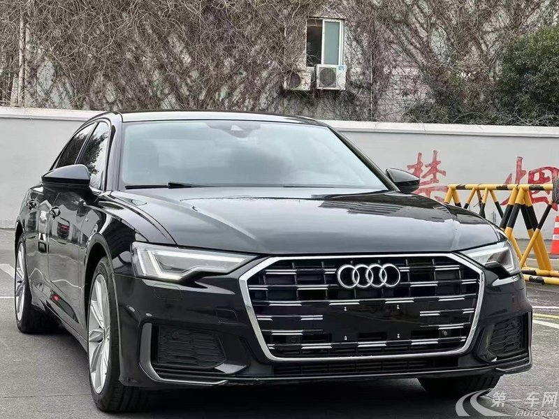 奥迪A6L 45TFSI 2021款 2.0T 自动 尊享致雅型 (国Ⅵ) 