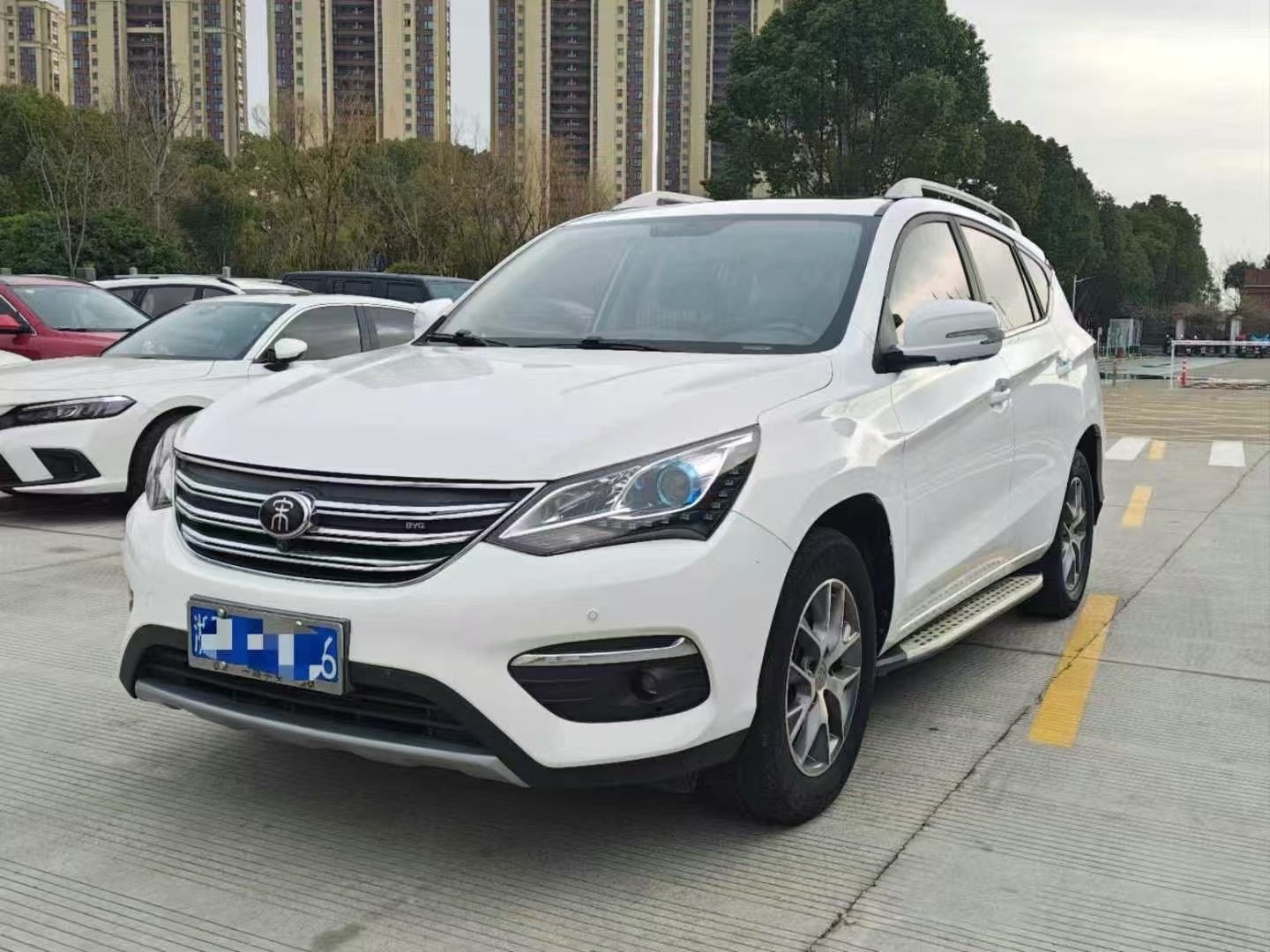 比亚迪宋 2018款 1.5T 自动 智联尊荣型 价格0万