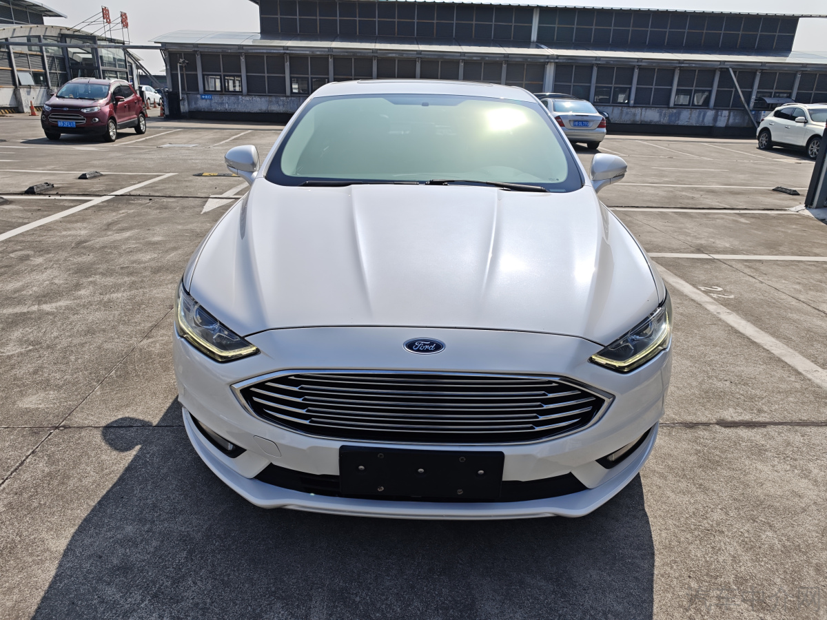 福特蒙迪欧 2017款 1.5T 自动 EcoBoost180豪华型 价格0万 