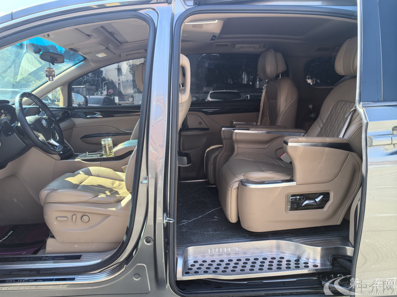 别克GL8 2020款 2.0T 自动 7座 653T豪华型 (国Ⅵ) 