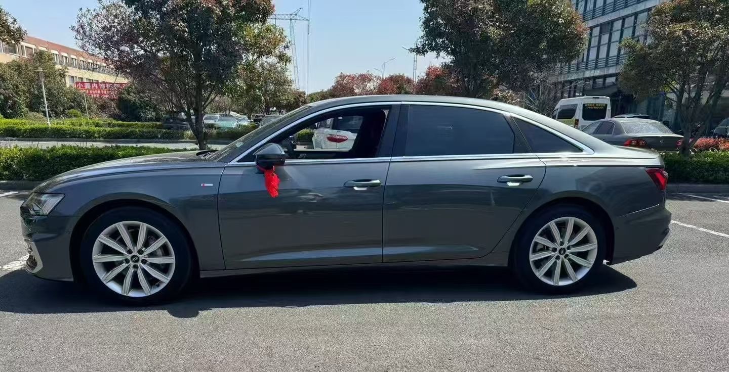 奥迪A6L 45TFSI 2024款 2.0T 自动 尊享动感型 价格0万 
