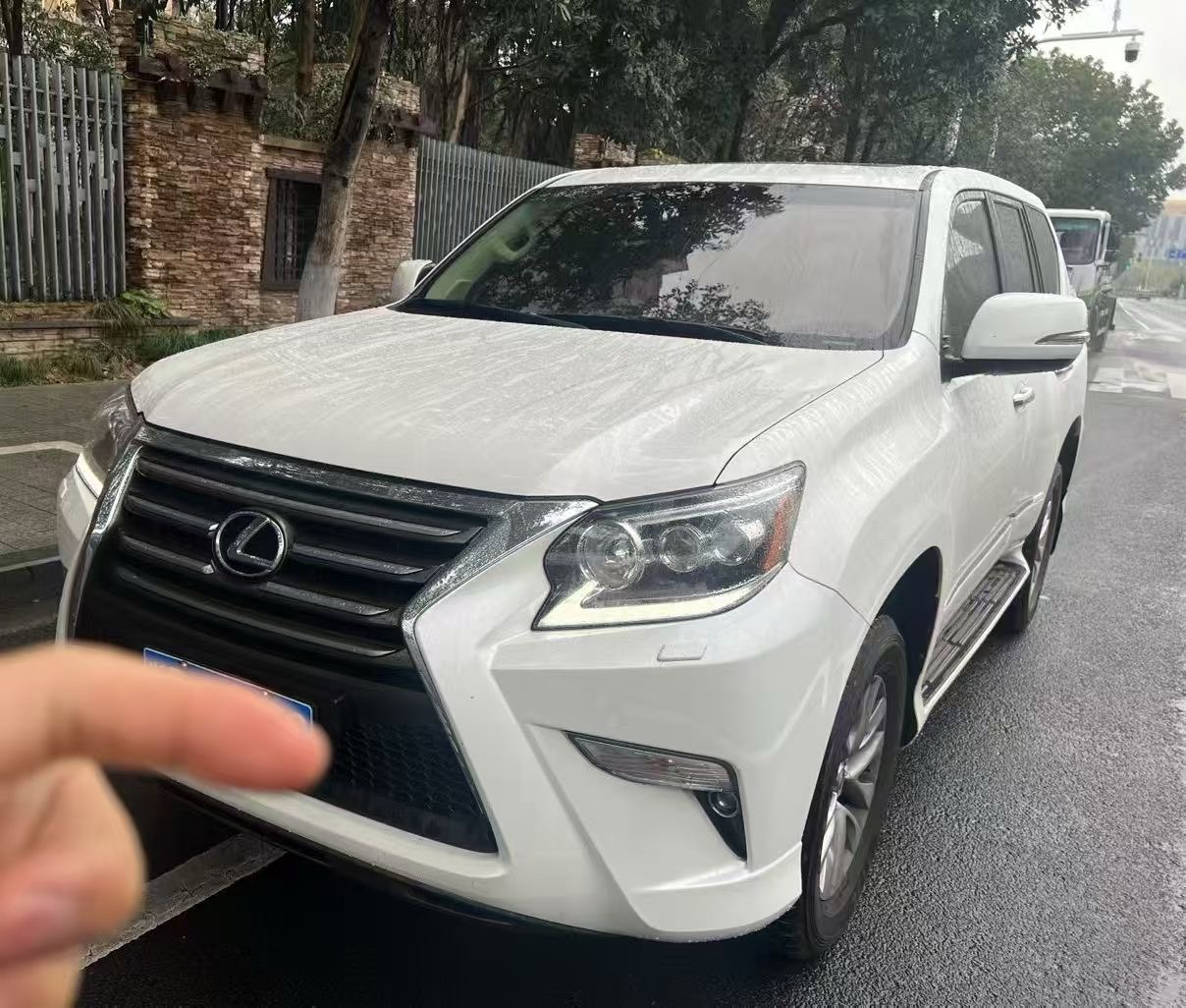 雷克萨斯GX 460 [进口] 2019款 4.6L 自动 四驱 运动型中东版平行进口价格0万