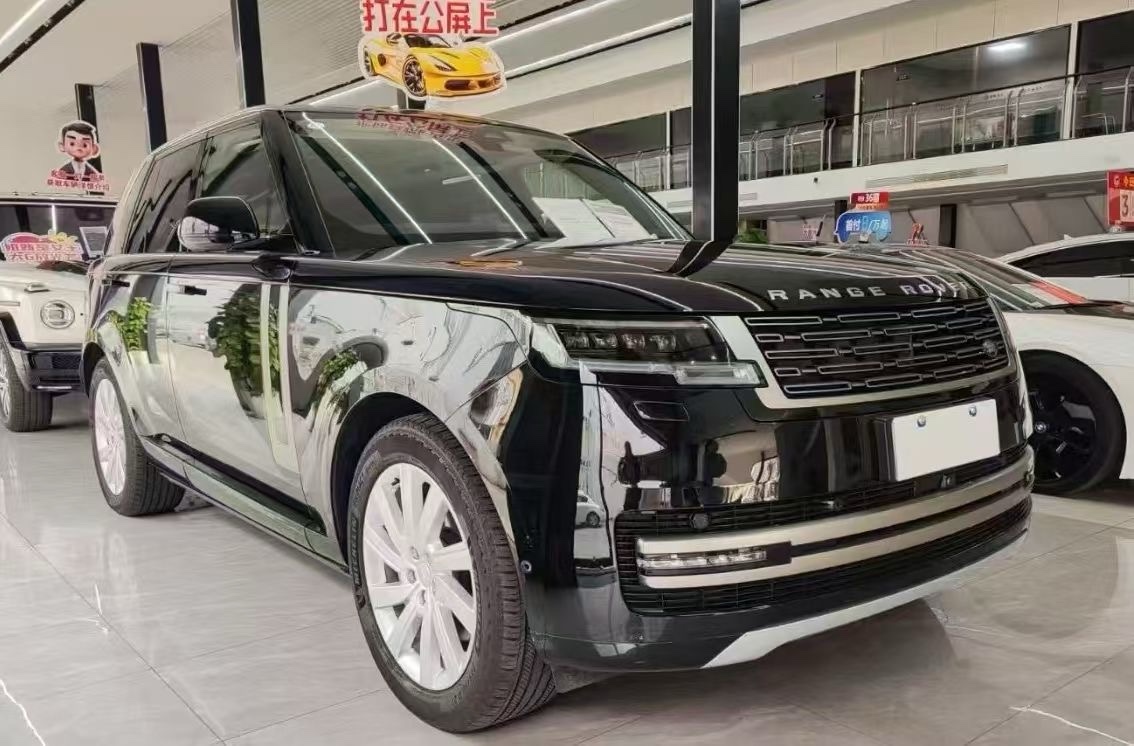 路虎揽胜 [进口] 2023款 3.0T 自动 四驱 P400二手车 二手SE长轴行政版美规版平行进口价格0万 