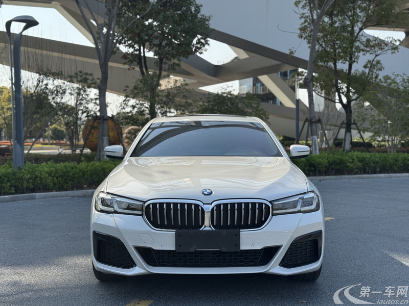宝马5系 530Li 2021款 2.0T 自动 汽油 改款M运动套装 (国Ⅵ) 