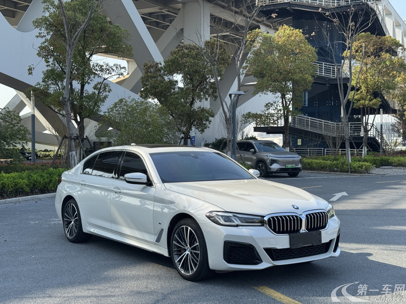 宝马5系 530Li 2021款 2.0T 自动 汽油 改款M运动套装 (国Ⅵ) 