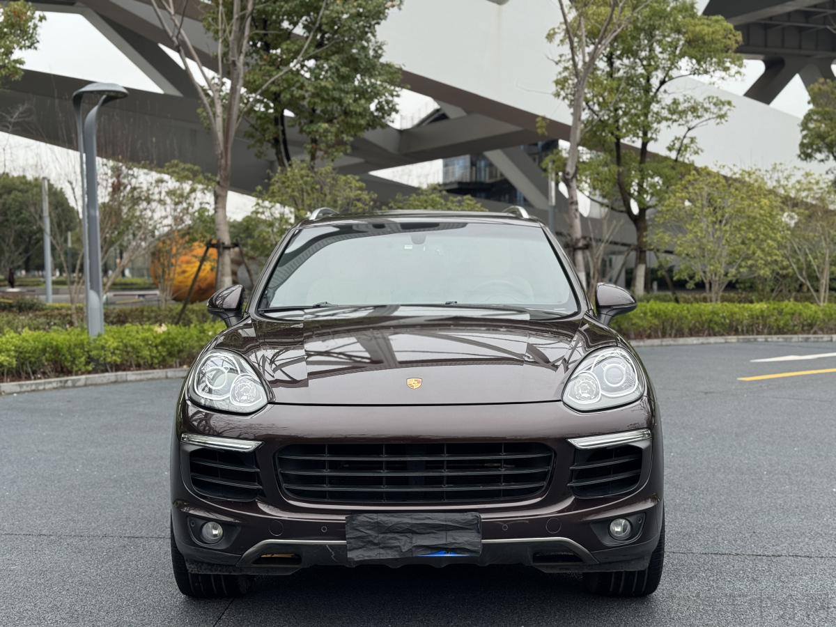 保时捷Cayenne [进口] 2017款 3.0T 自动 四驱 柴油 基本型欧规版平行进口价格0万 