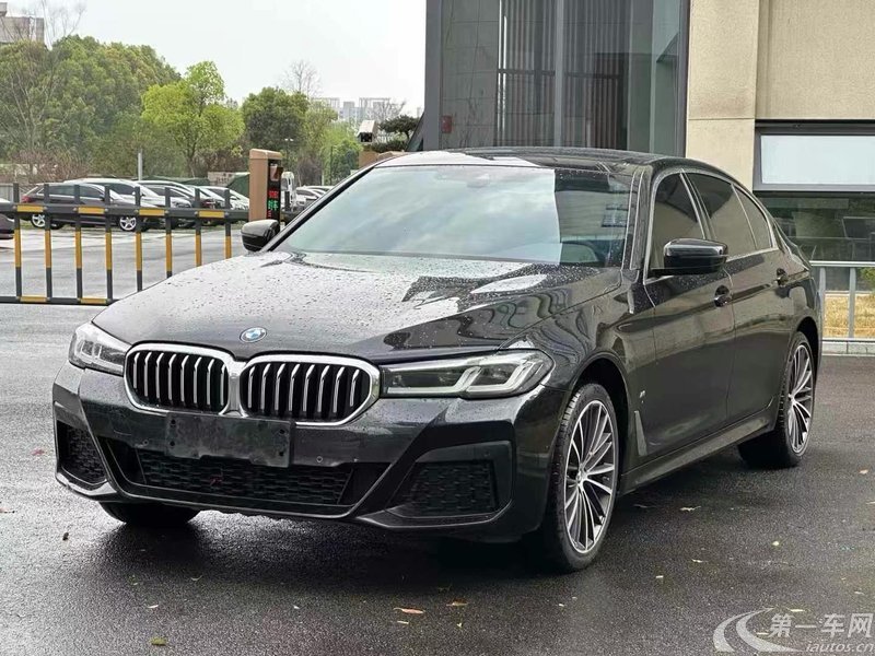 宝马5系 530Li 2022款 2.0T 自动 汽油 改款领先型M运动套装 (国Ⅵ) 