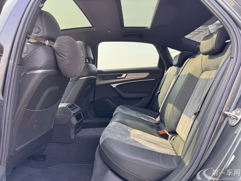 奥迪A6L 45TFSI 2019款 2.0T 自动 臻选动感型 (国Ⅵ) 
