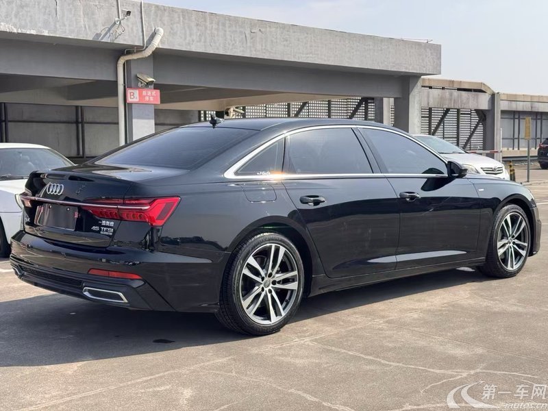 奥迪A6L 45TFSI 2019款 2.0T 自动 臻选动感型 (国Ⅵ) 