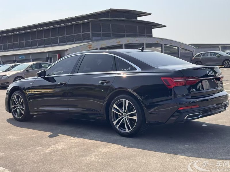 奥迪A6L 45TFSI 2019款 2.0T 自动 臻选动感型 (国Ⅵ) 
