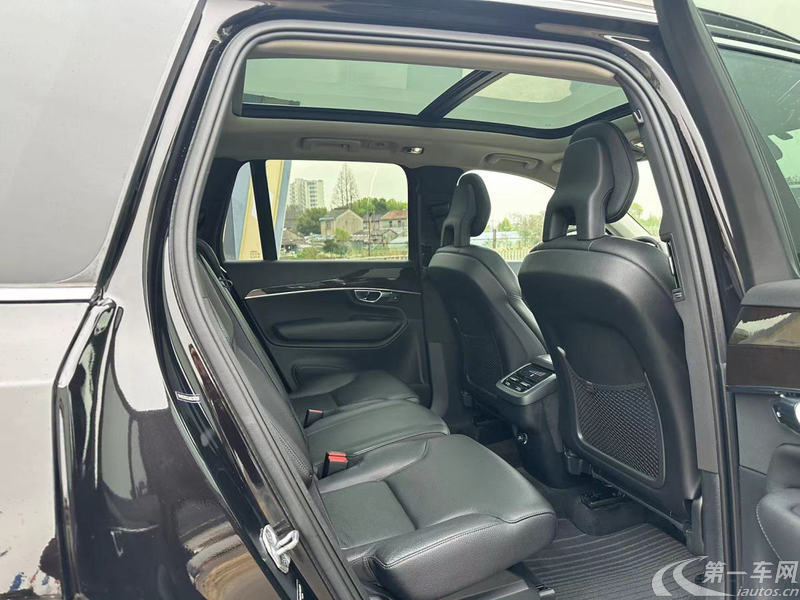 沃尔沃XC90 T6 [进口] 2015款 2.0T 自动 四驱 汽油 智尊版 