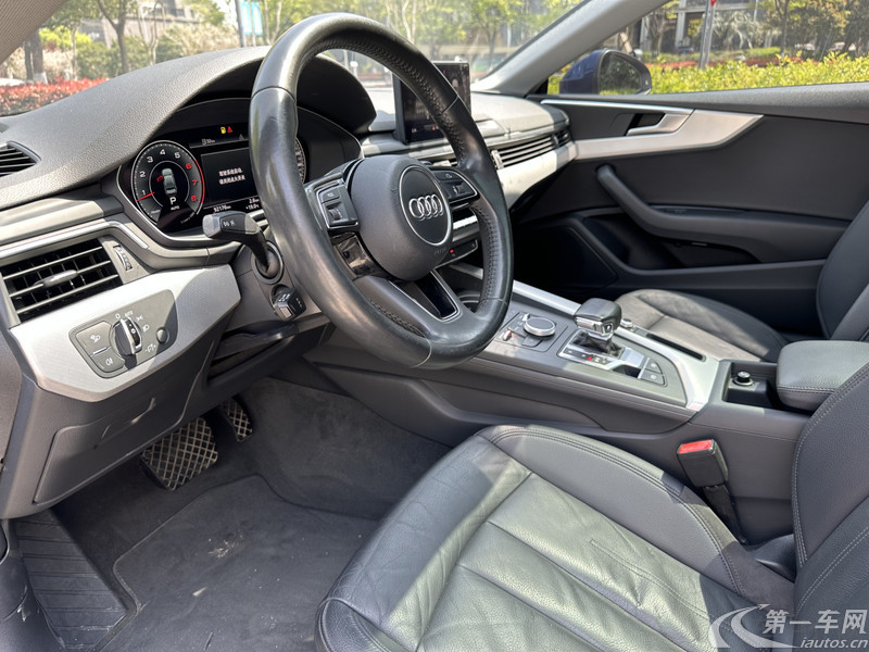 奥迪A5 Coupe 40TFSI [进口] 2017款 2.0T 自动 汽油 时尚型 