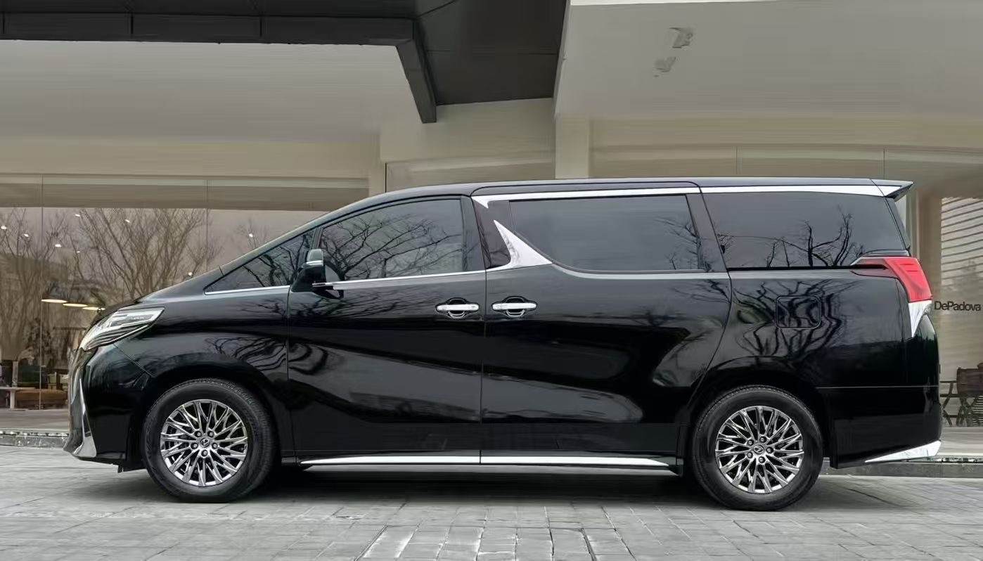 雷克萨斯LM 300h [进口] 2021款 2.5L 自动 台湾版欧规平行进口价格0万 