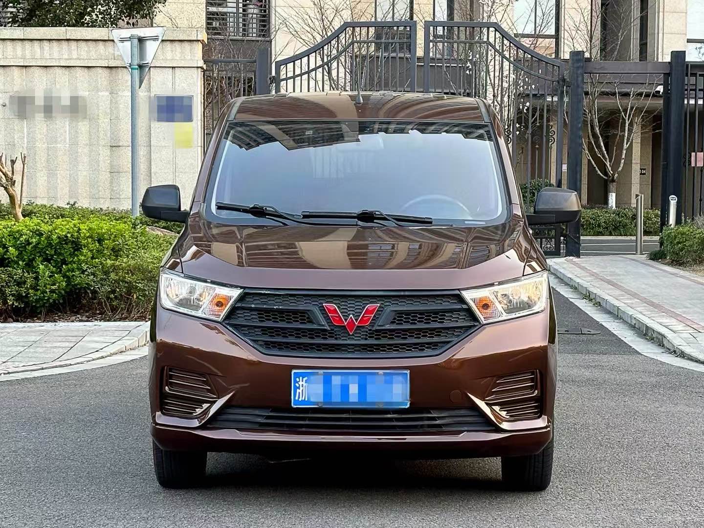 五菱宏光 S 2021款 1.5L 手动 5座 舒适型价格0万 
