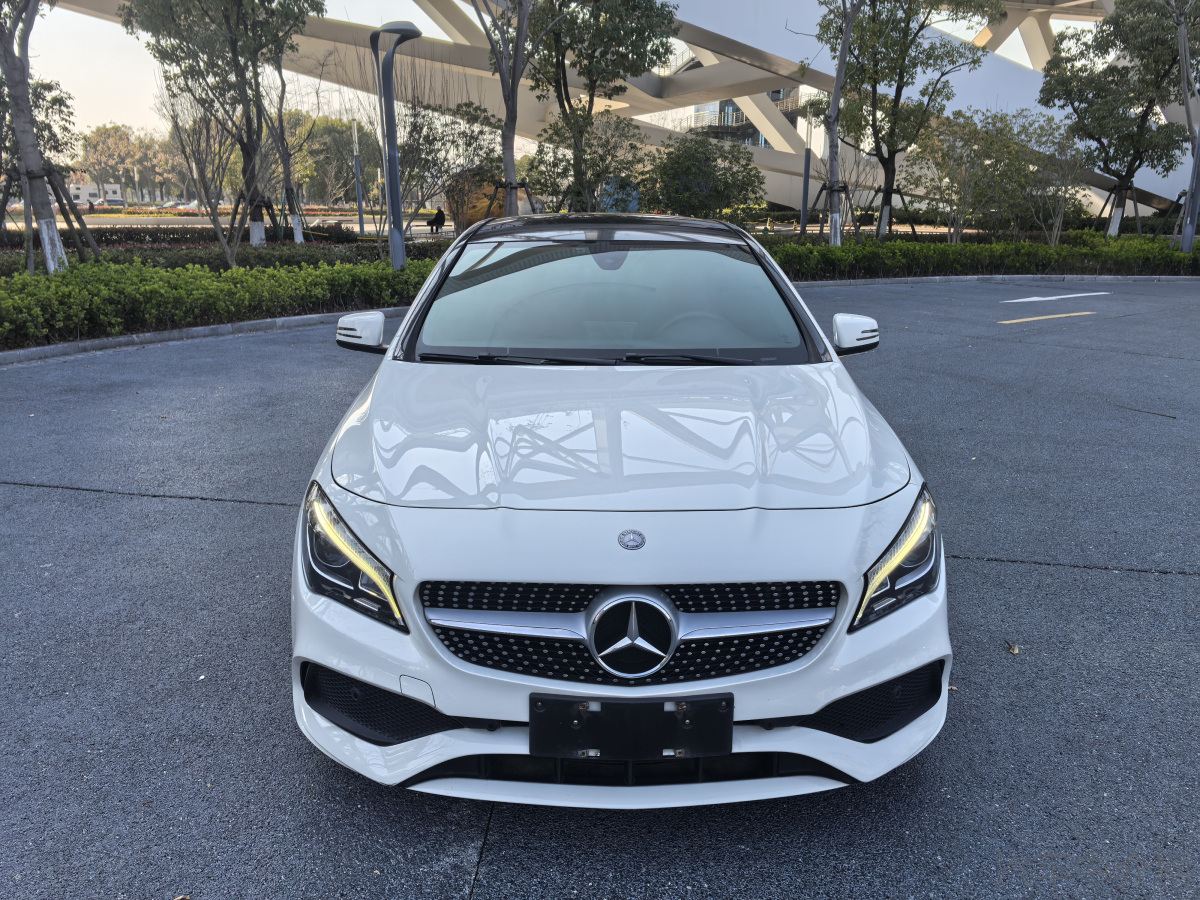 奔驰CLA级 CLA200 [进口] 2017款 1.6T 自动 汽油 时尚型价格0万 