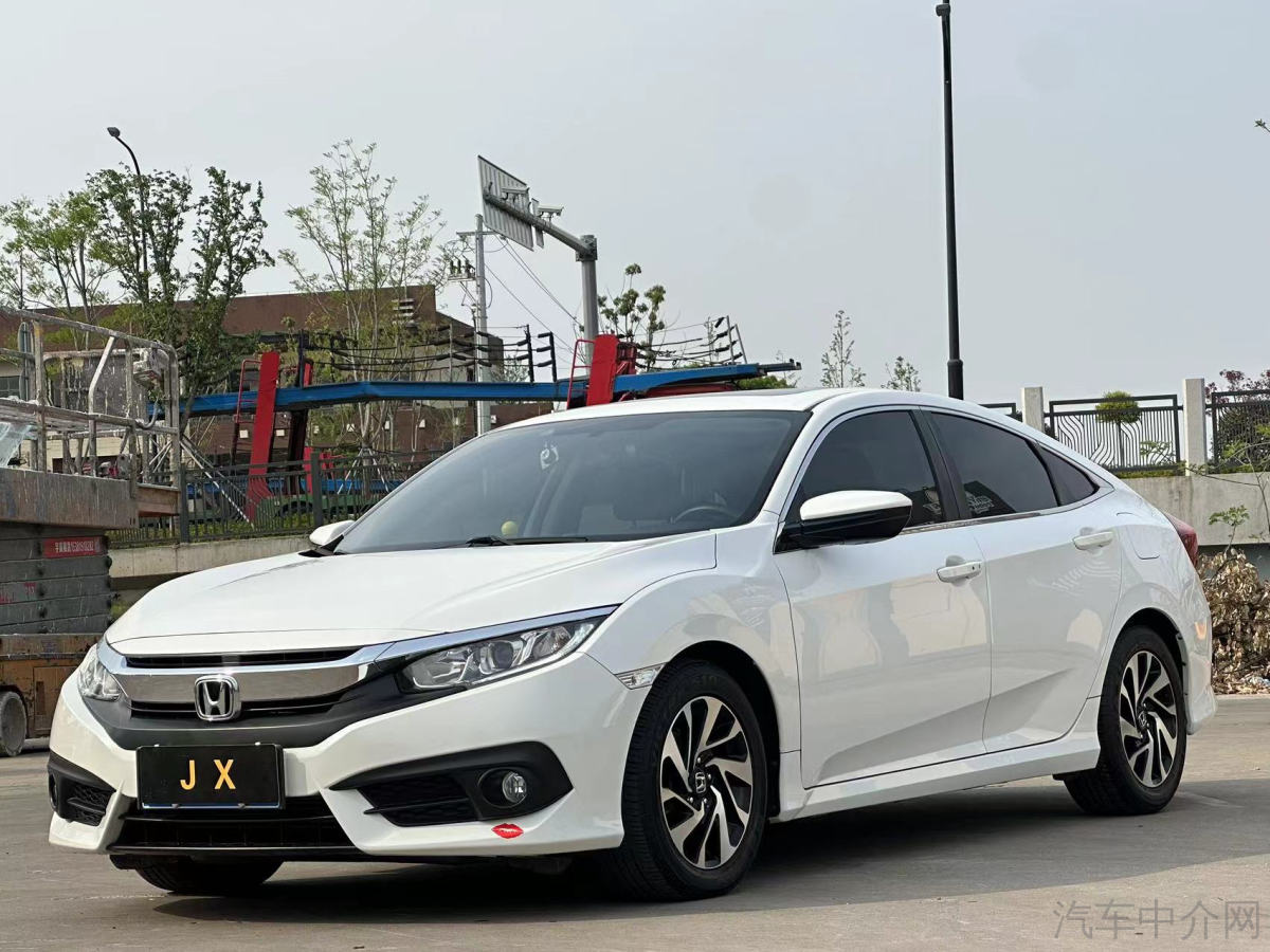 本田思域 2016款 1.5T 自动 豪华版220TURBO 价格0万