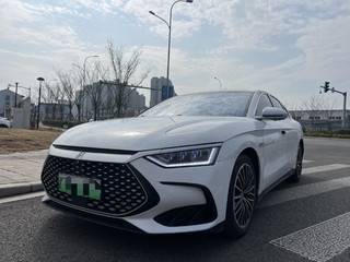 比亚迪汉DM i 1.5T 自动 121KM尊荣型 