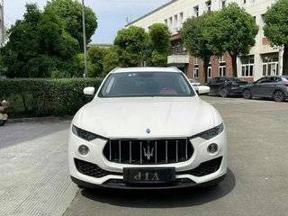 玛莎拉蒂Levante 3.0T 