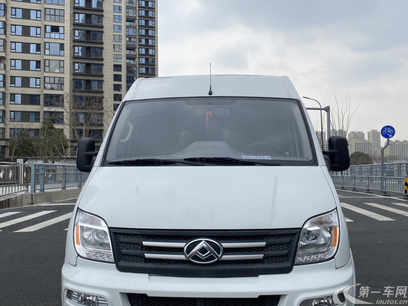 【金华二手MAXUS迈克萨斯上汽MAXUS V80】MAXUS迈克萨斯V80 2023款 2.0T 手动 经典傲运通短轴中顶