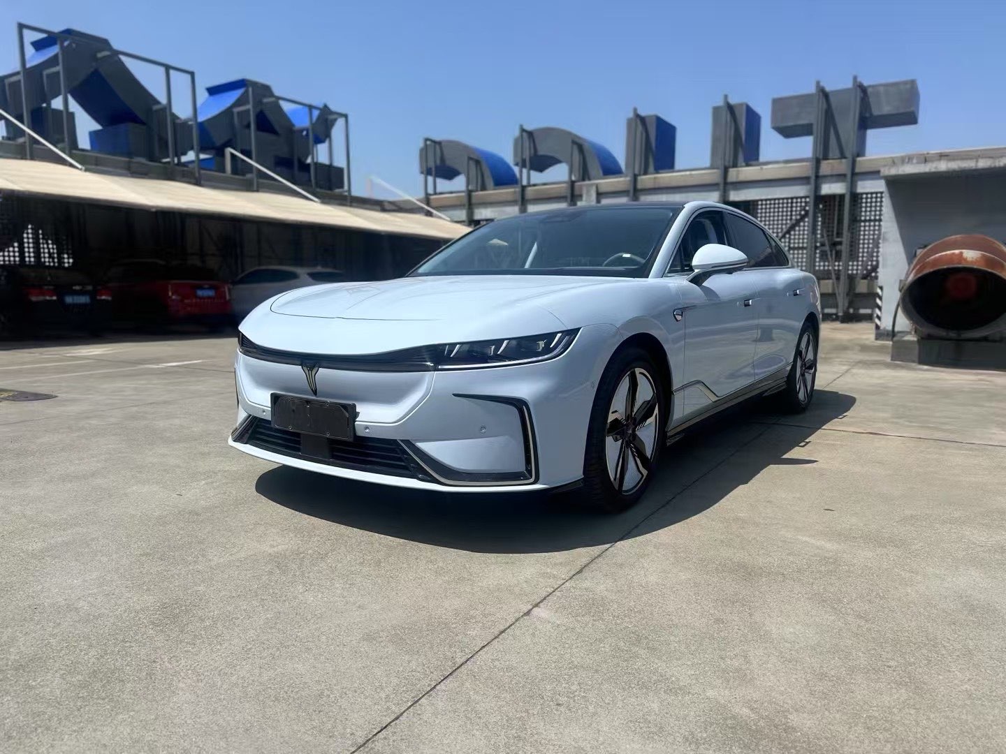 岚图追光 2024款 1.5T 自动 超长续航旗舰版 价格0万
