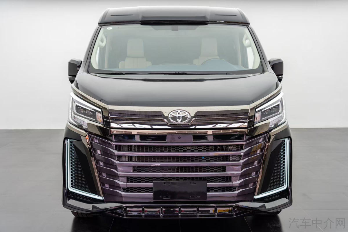 丰田海狮 [进口] 2024款 3.5L 自动 2座 中东版平行进口价格0万 