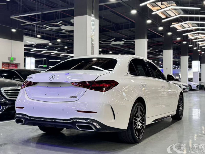 奔驰C级 C260L 2022款 1.5T 自动 运动版 (国Ⅵ) 