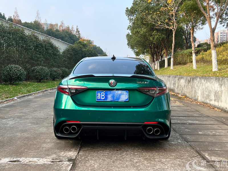 阿尔法罗密欧Giulia [进口] 2022款 2.9T 自动 四叶草版 