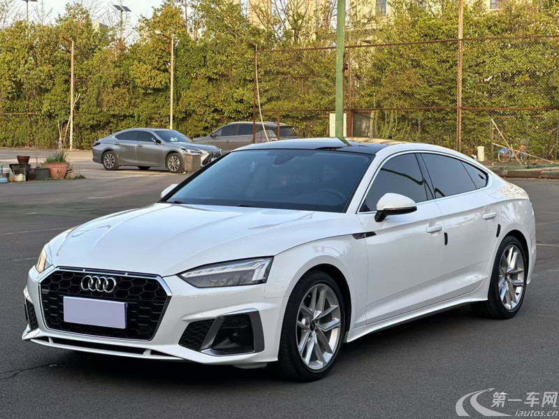【济南二手奥迪A5掀背】奥迪A5掀背 40TFSI [进口] 2021款 2.0T 自动 汽油 时尚致雅型