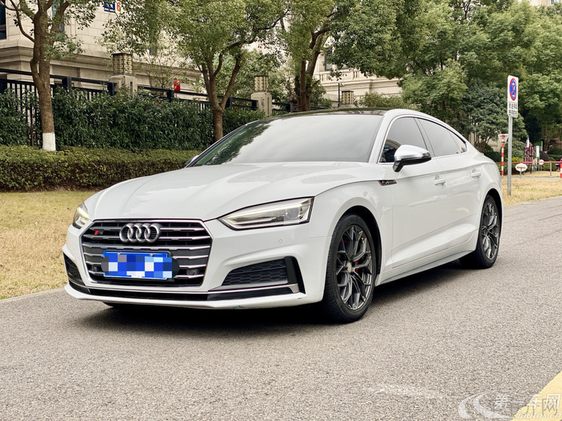 【南京二手奥迪A5掀背】奥迪A5掀背 40TFSI [进口] 2017款 2.0T 自动 汽油 时尚型