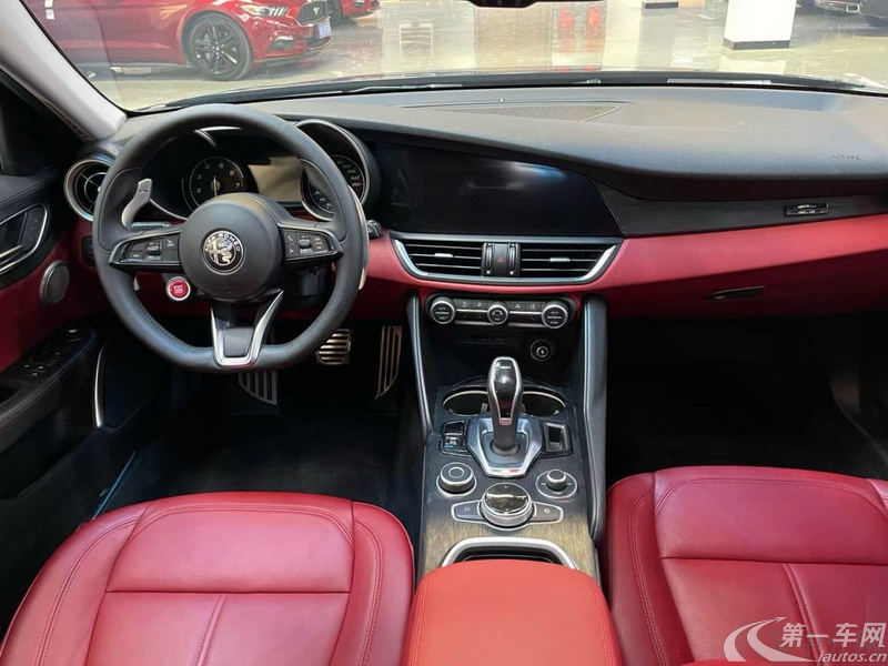 阿尔法罗密欧Giulia [进口] 2020款 2.0T 自动 280HP-VIRTU限量版 