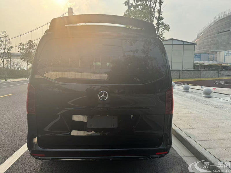 奔驰威霆 2021款 2.0T 自动 7座 汽油 商务版 (国Ⅵ) 