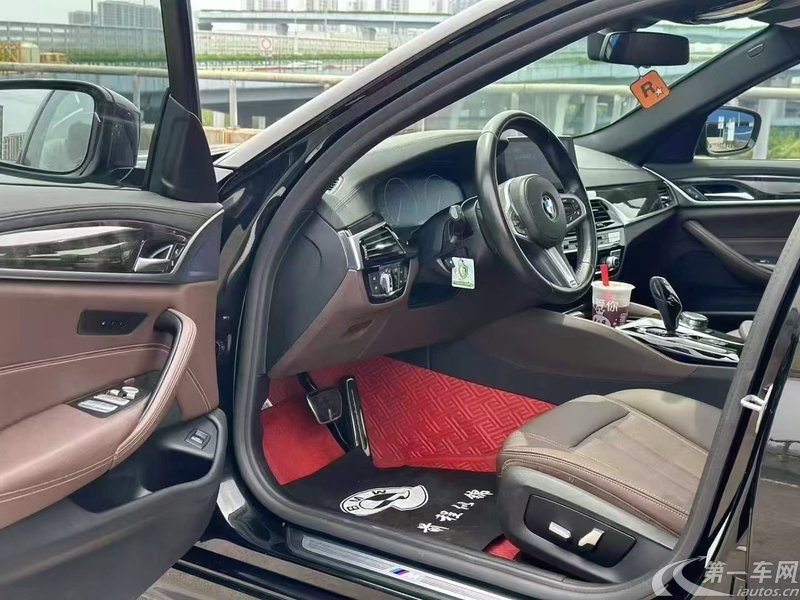 宝马5系 525Li 2019款 2.0T 自动 汽油 M运动套装 (国Ⅵ) 