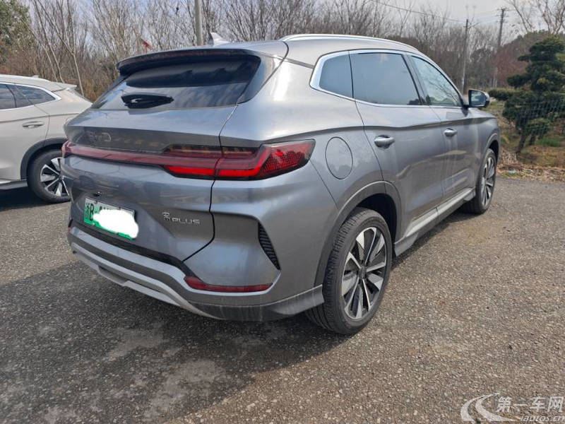 比亚迪宋PLUS EV 荣耀版 2024款 0.0T 自动 605km旗舰PLUS 