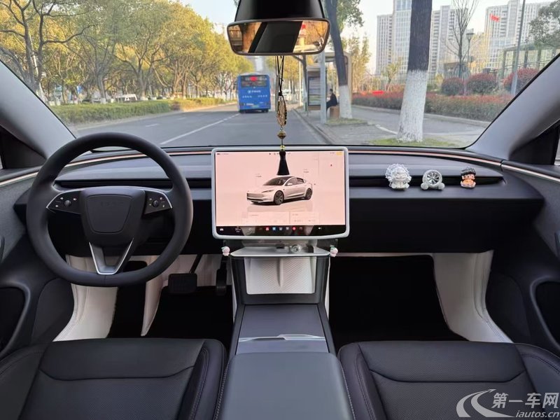 特斯拉MODEL 3 2024款 自动 高性能全轮驱动版 纯电动 