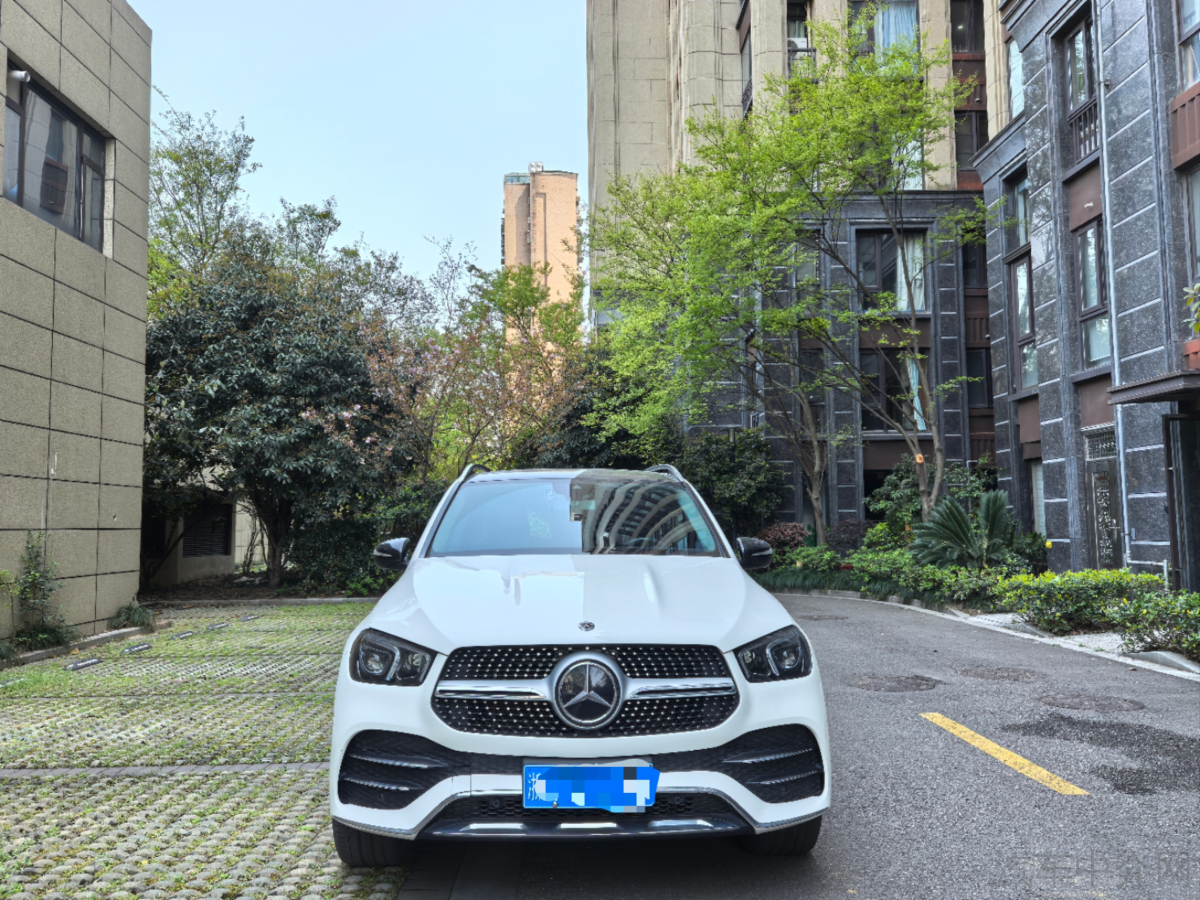 奔驰GLE级 GLE350 [进口] 2020款 2.0T 自动 改款时尚型特别版价格0万 