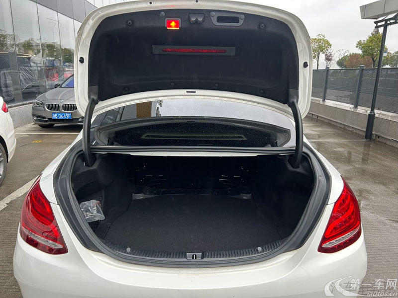奔驰C级 C200L 2017款 2.0T 自动 运动版改款 (国Ⅴ) 