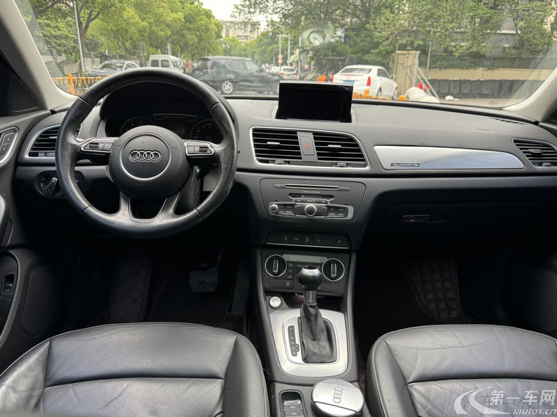 奥迪Q3 35TFSI 2016款 2.0T 自动 四驱 进享型 (国Ⅴ) 
