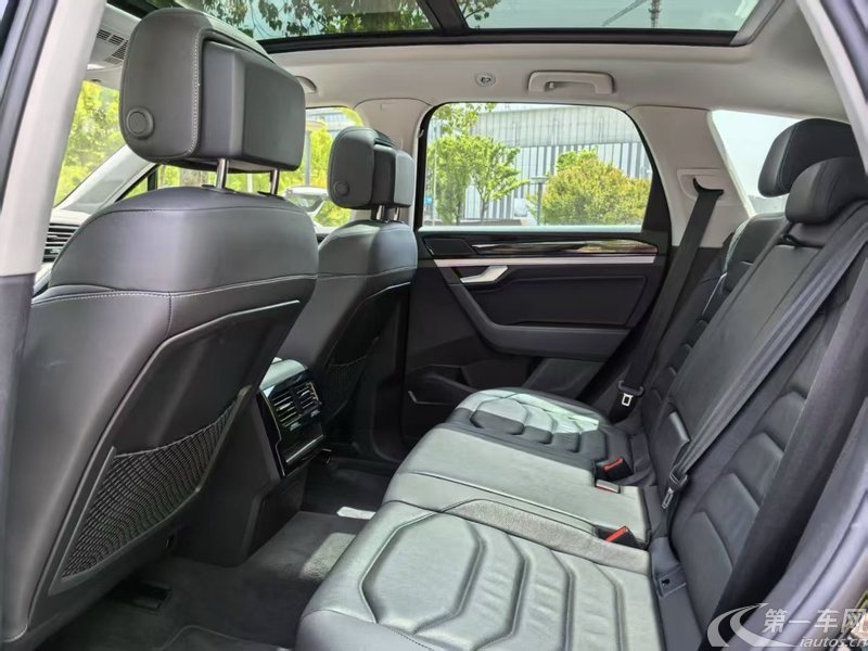 大众途锐 [进口] 2019款 2.0T 自动 四驱 汽油 锐翼版 