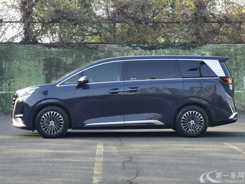 腾势D9 2022款 1.5T 自动 尊荣型 (国Ⅵ) 