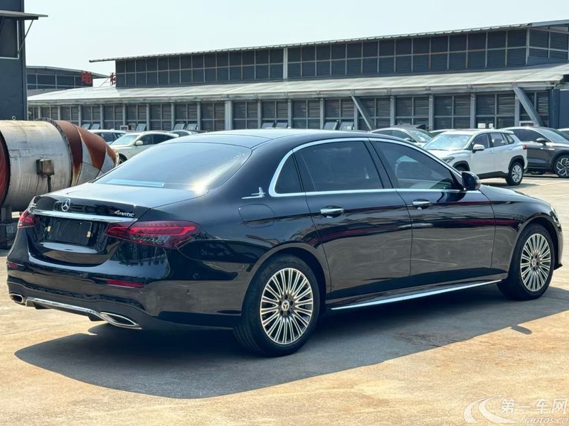 奔驰E级 300L 2022款 2.0T 自动 汽油 改款豪华型 (国Ⅵ) 