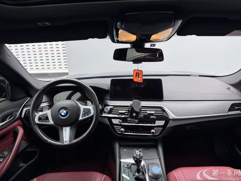 宝马5系 530Li 2022款 2.0T 自动 汽油 改款领先型M运动套装 (国Ⅵ) 