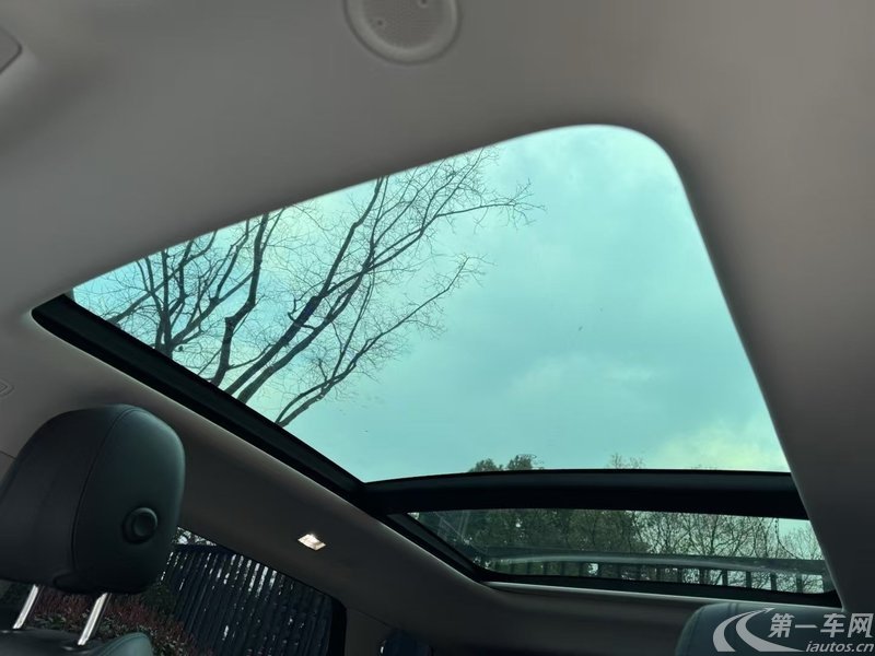 路虎揽胜极光 L 2022款 2.0T 自动 改款R-Dynamic豪华版249PS (国Ⅵ) 