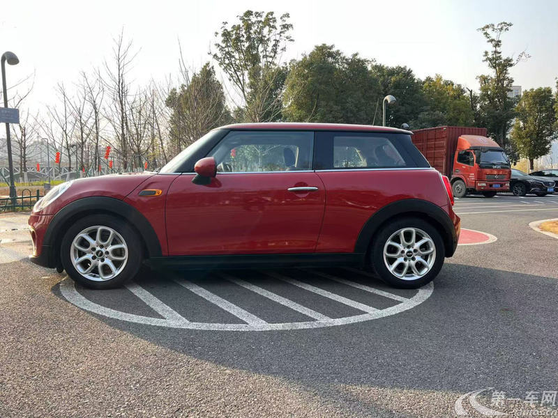 迷你one [进口] 2016款 1.2T 自动 先锋派 